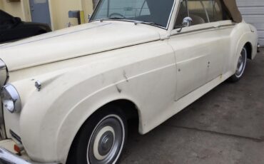 Rolls-royce-Silver-cloud-1957-White-13