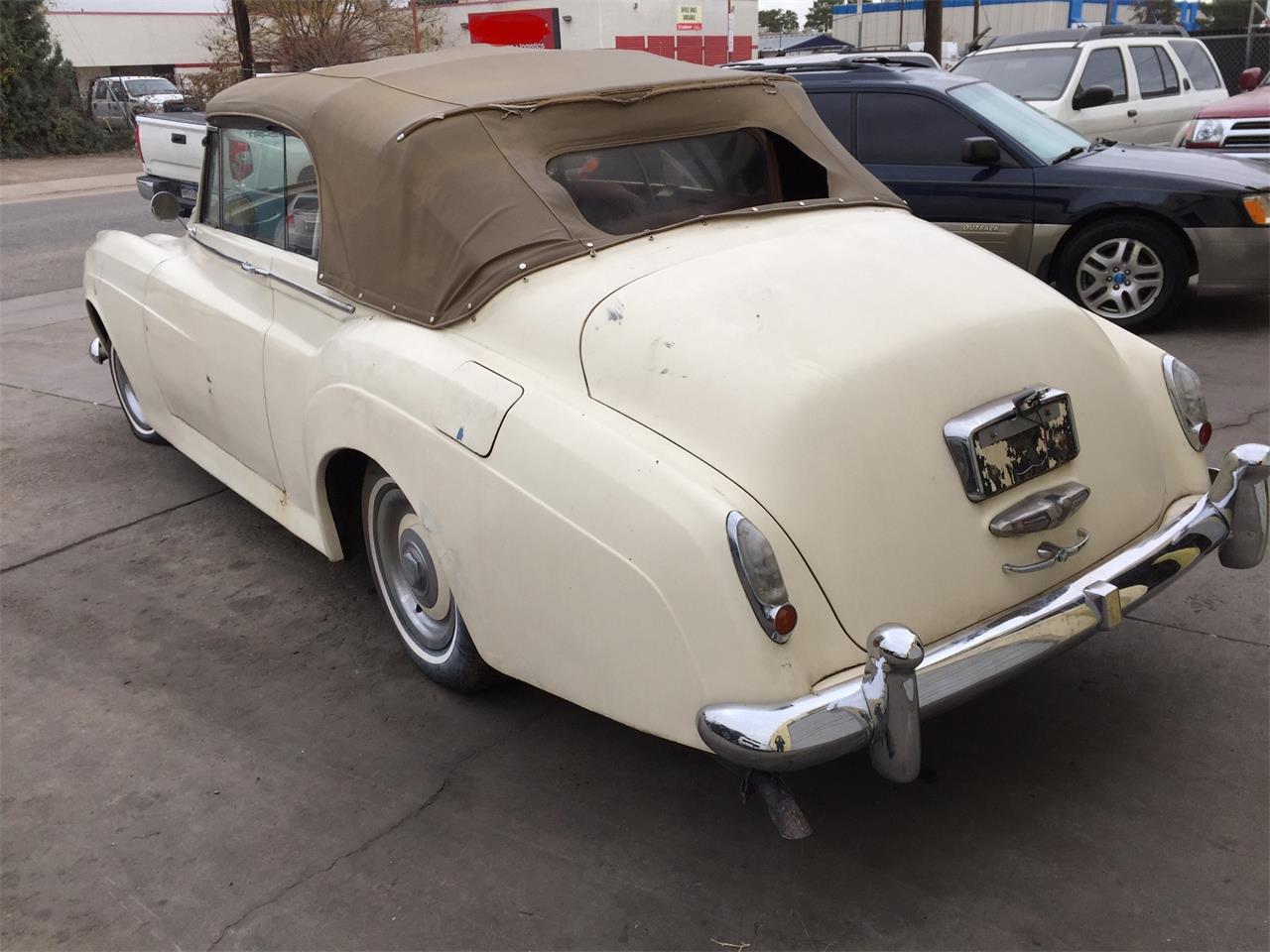 Rolls-royce-Silver-cloud-1957-White-2