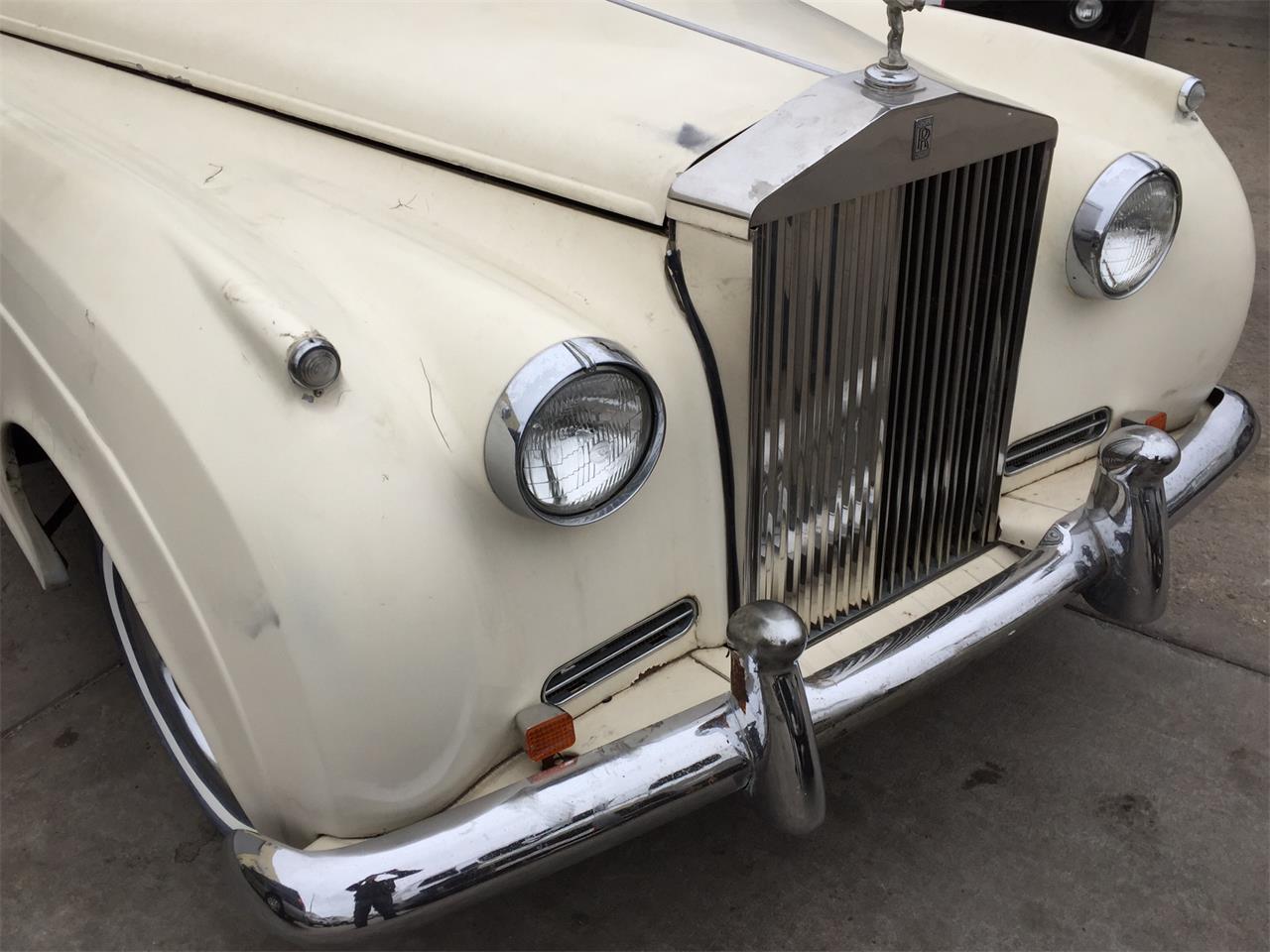 Rolls-royce-Silver-cloud-1957-White-6