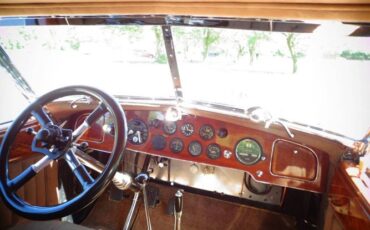 Rolls-royce-Silver-ghost-1926-Black-4