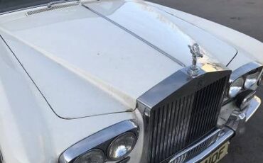Rolls-royce-silver-shadow-1968-white-12