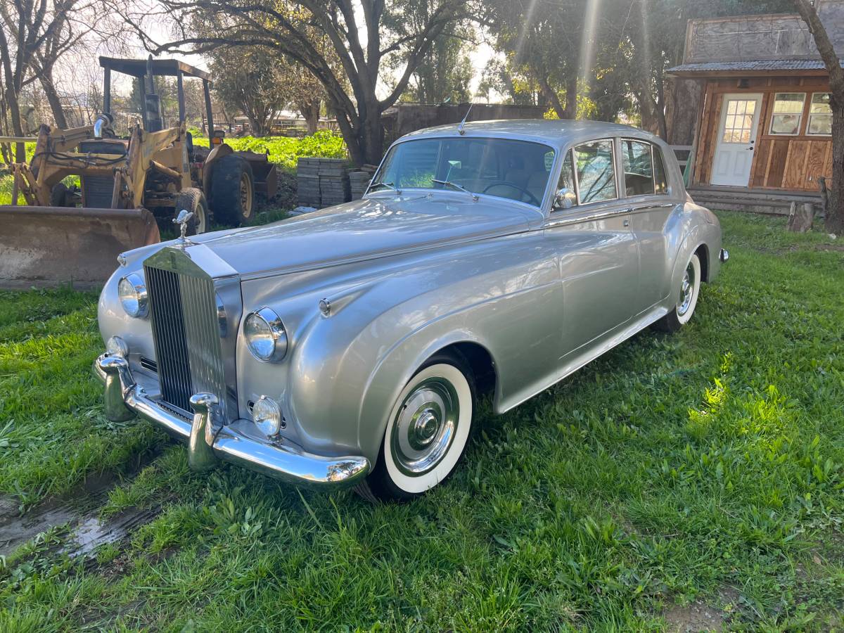 Rolls-royce-silver-shadow-ii-1960-1