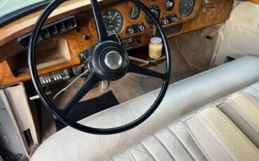 Rolls-royce-silver-shadow-ii-1960-11