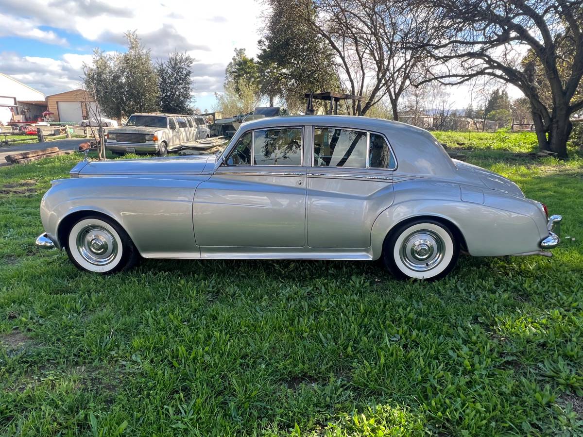 Rolls-royce-silver-shadow-ii-1960-19