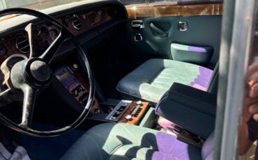 Rolls-royce-silver-shadow-ii-1974-grey-5