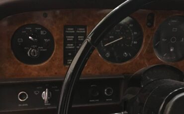 Rolls-royce-silver-spirit-1982-brown-4