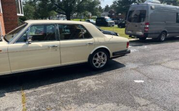 Rolls-royce-silver-spirit-1987-yellow-6