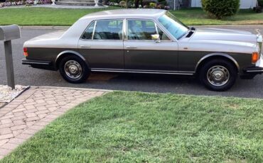 Rolls-royce-silver-spirit-1988-silver