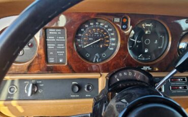 Rolls-royce-silver-spur-1985-blue