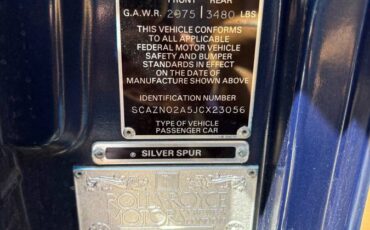 Rolls-royce-silver-spur-1988-blue-21