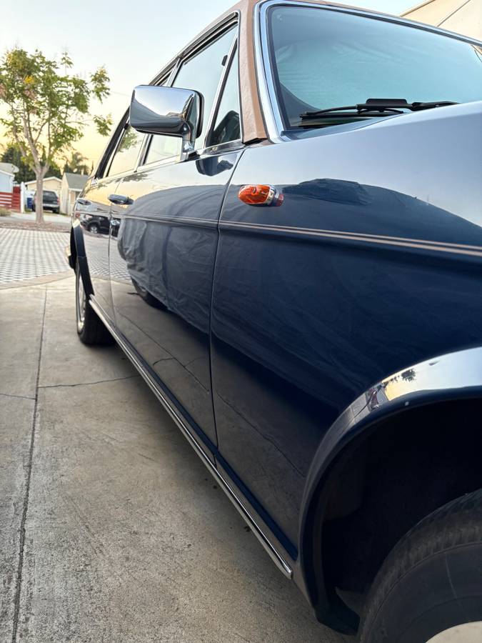 Rolls-royce-silver-spur-1988-blue-3