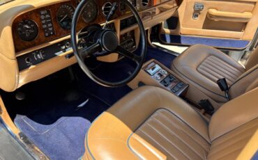 Rolls-royce-silver-spur-1988-blue-8