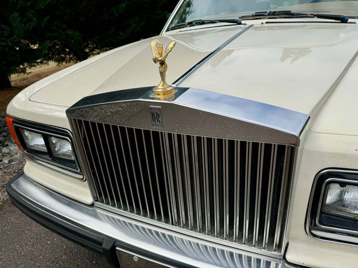 Rolls-royce-silver-spur-1989-11