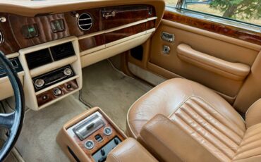 Rolls-royce-silver-spur-1989-13