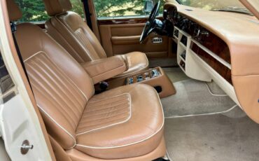 Rolls-royce-silver-spur-1989-20