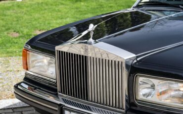 Rolls-royce-silver-spur-1995-black-2