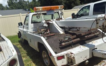 Rv-3500-1989-white-2