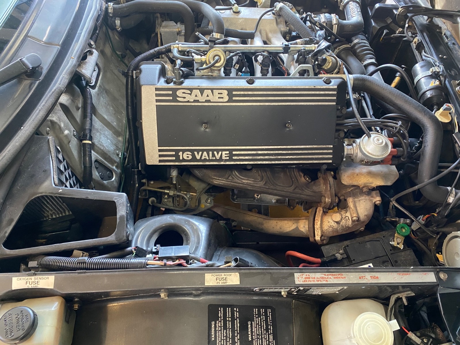 Saab-900-1987-Convertible-25