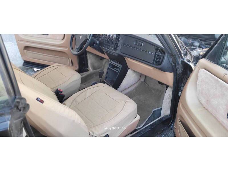 Saab-900-1988-black-2