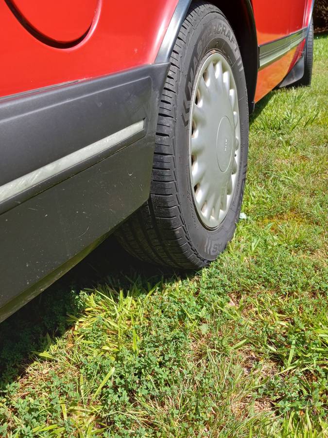 Saab-900-1993-red-13