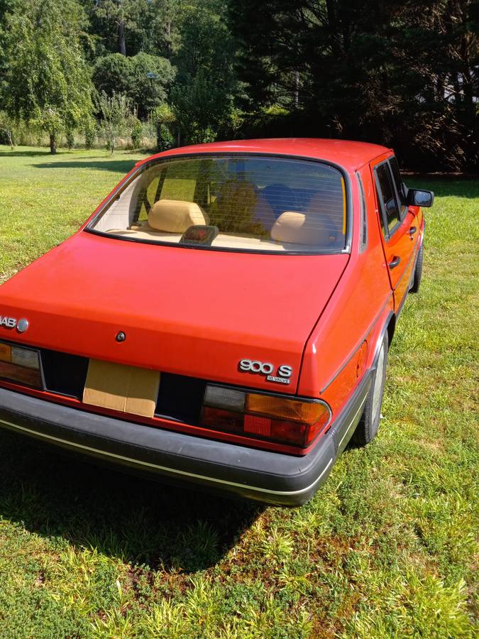 Saab-900-1993-red-8
