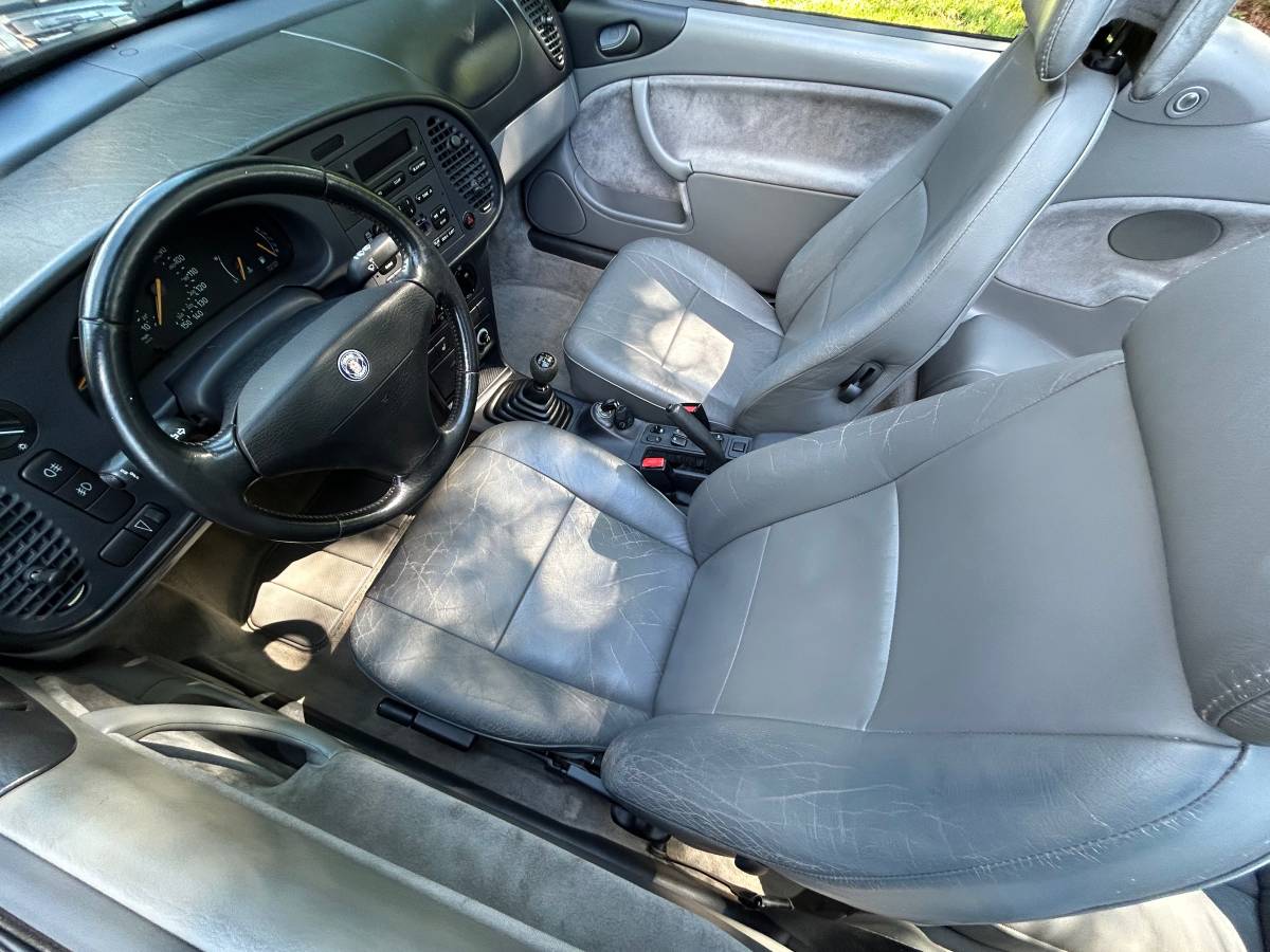 Saab-900-1995-11