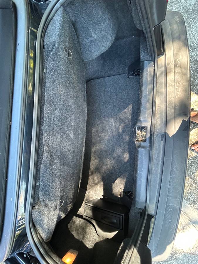 Saab-900-1995-18
