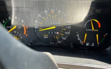 Saab-900-turbo-1989-silver-17