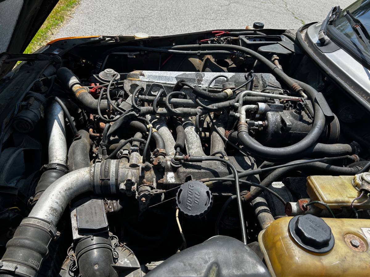 Saab-900-turbo-1989-silver-21