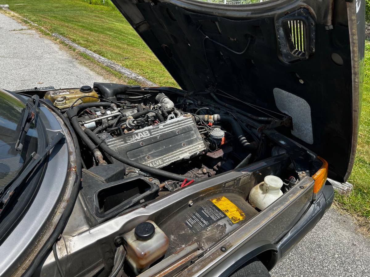 Saab-900-turbo-1989-silver-22
