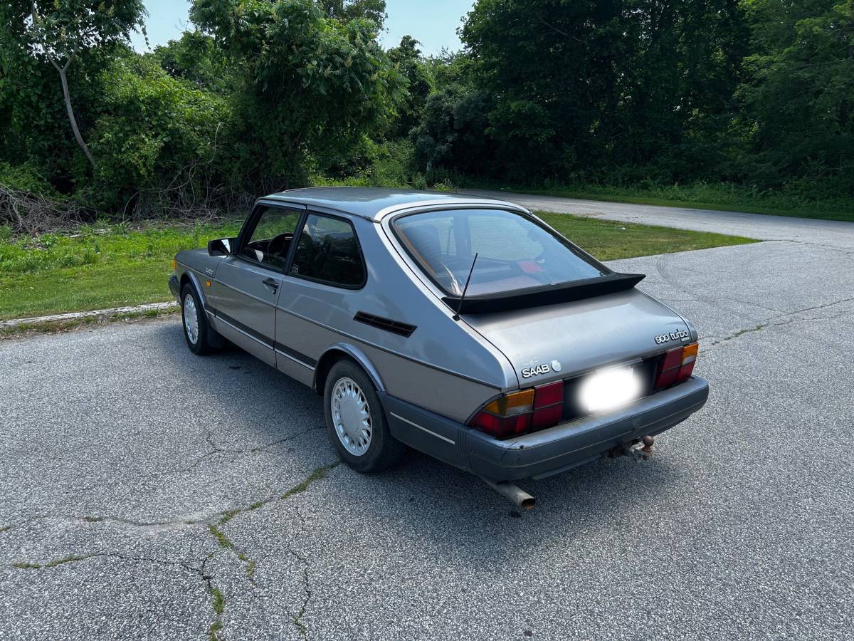 Saab-900-turbo-1989-silver-5