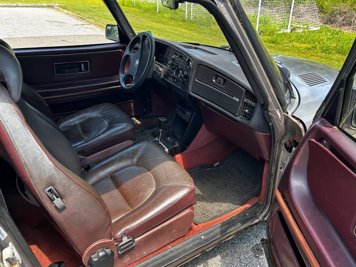 Saab-900-turbo-1989-silver-8