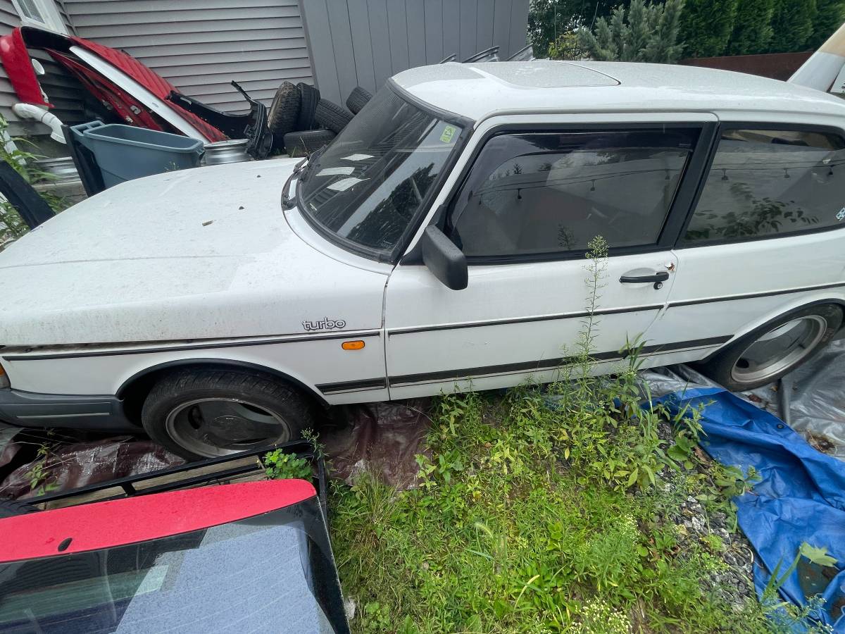 Saab-900-turbo-1990-white-4