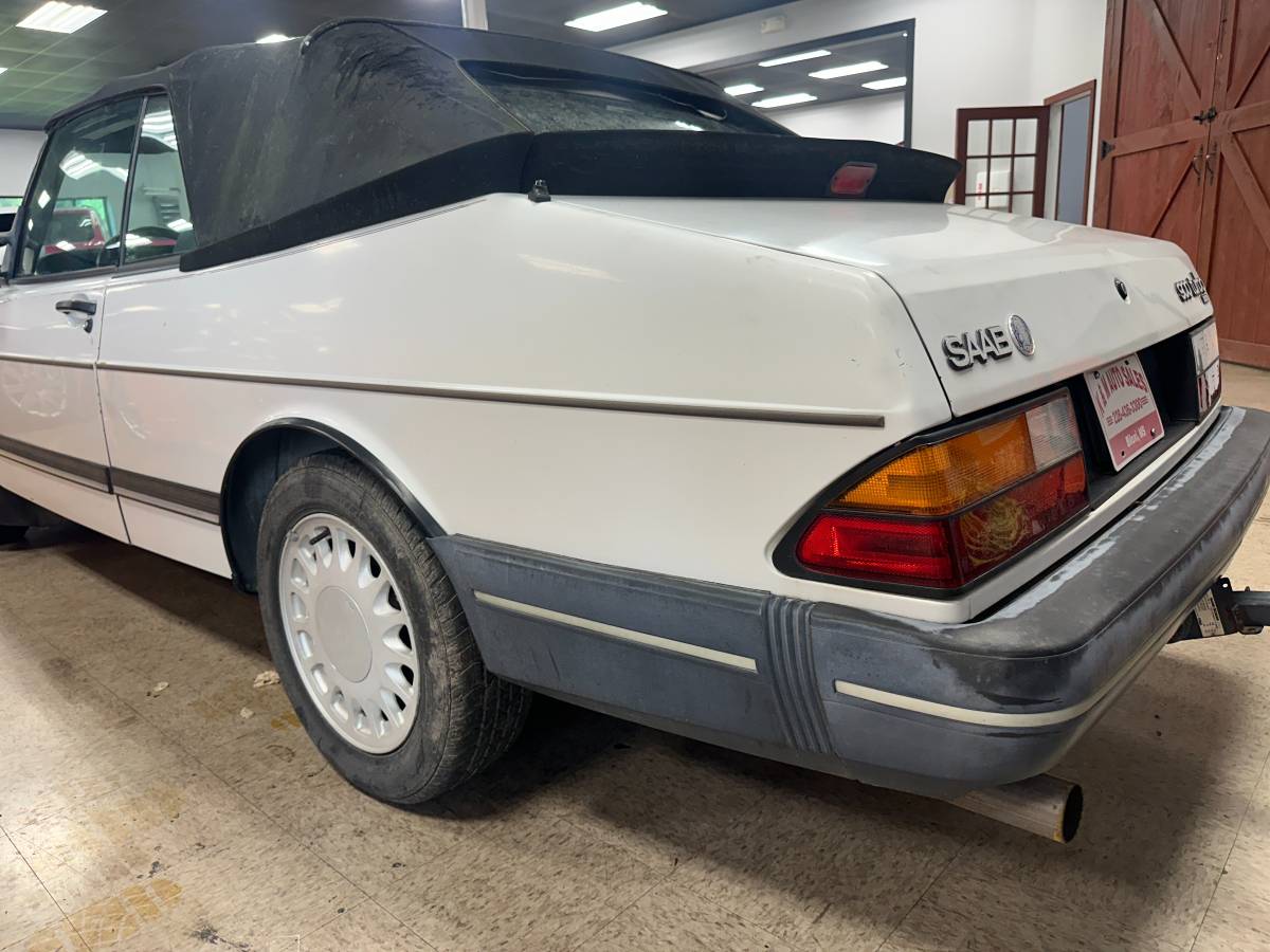 Saab-900-turbo-1991-white-4