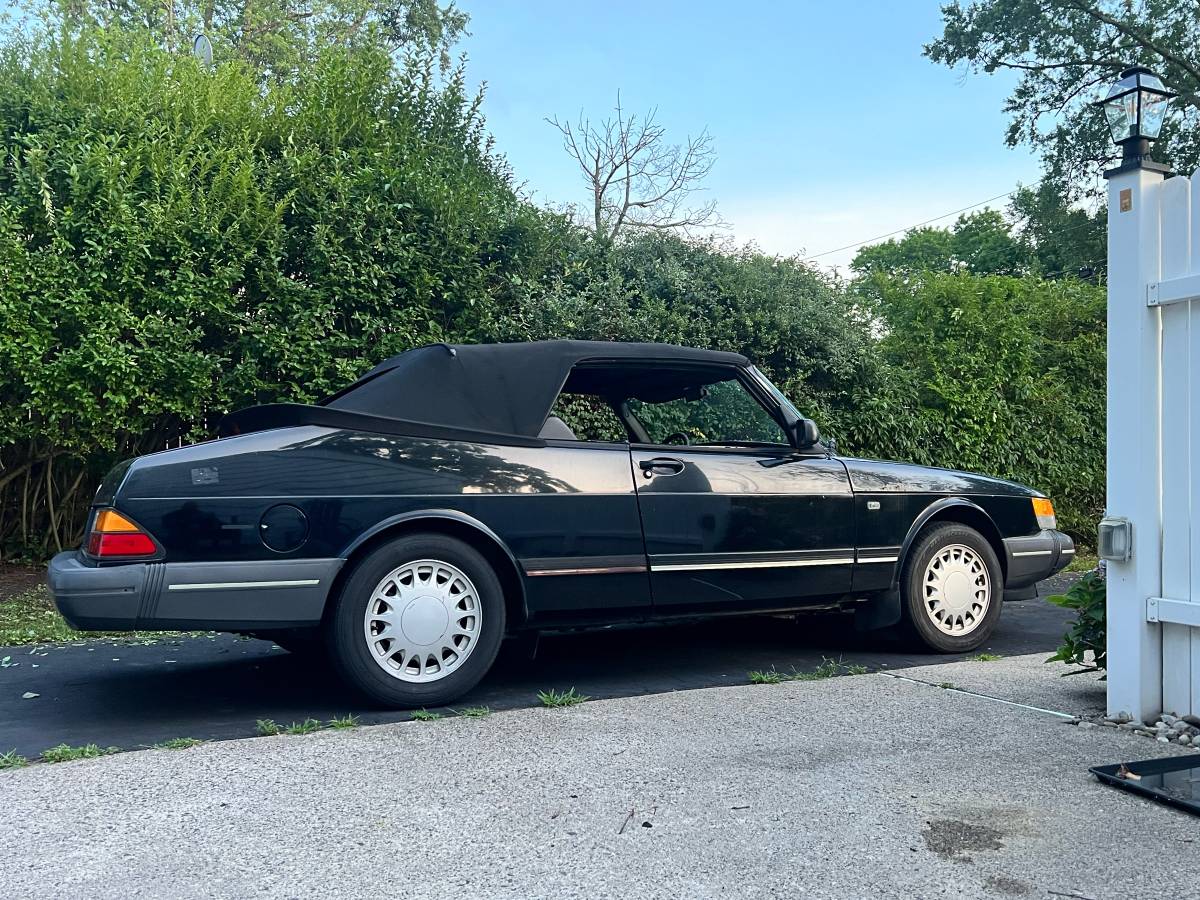 Saab-900-turbo-convertible-1989-black-5