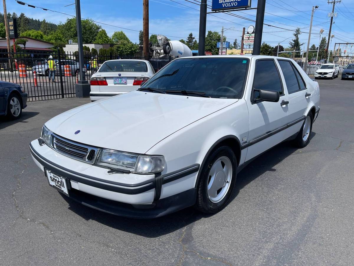 Saab-9000-cs-1994-white
