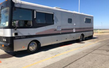 Safari-motor-home-diesel-1994-silver-1