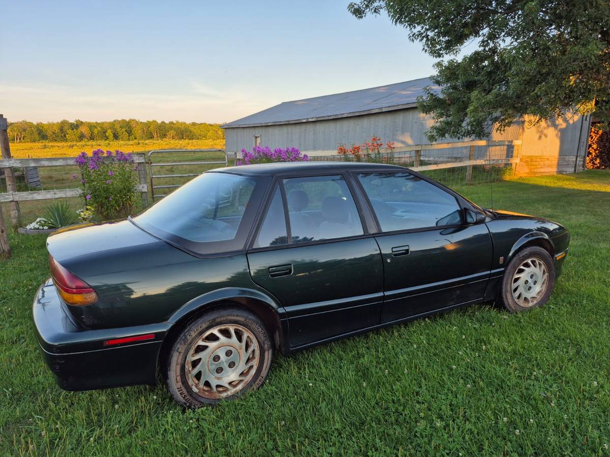 Saturn-sl2-1995-green-1