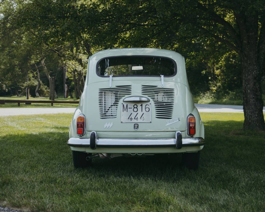 Seat-600e-1970-green-8
