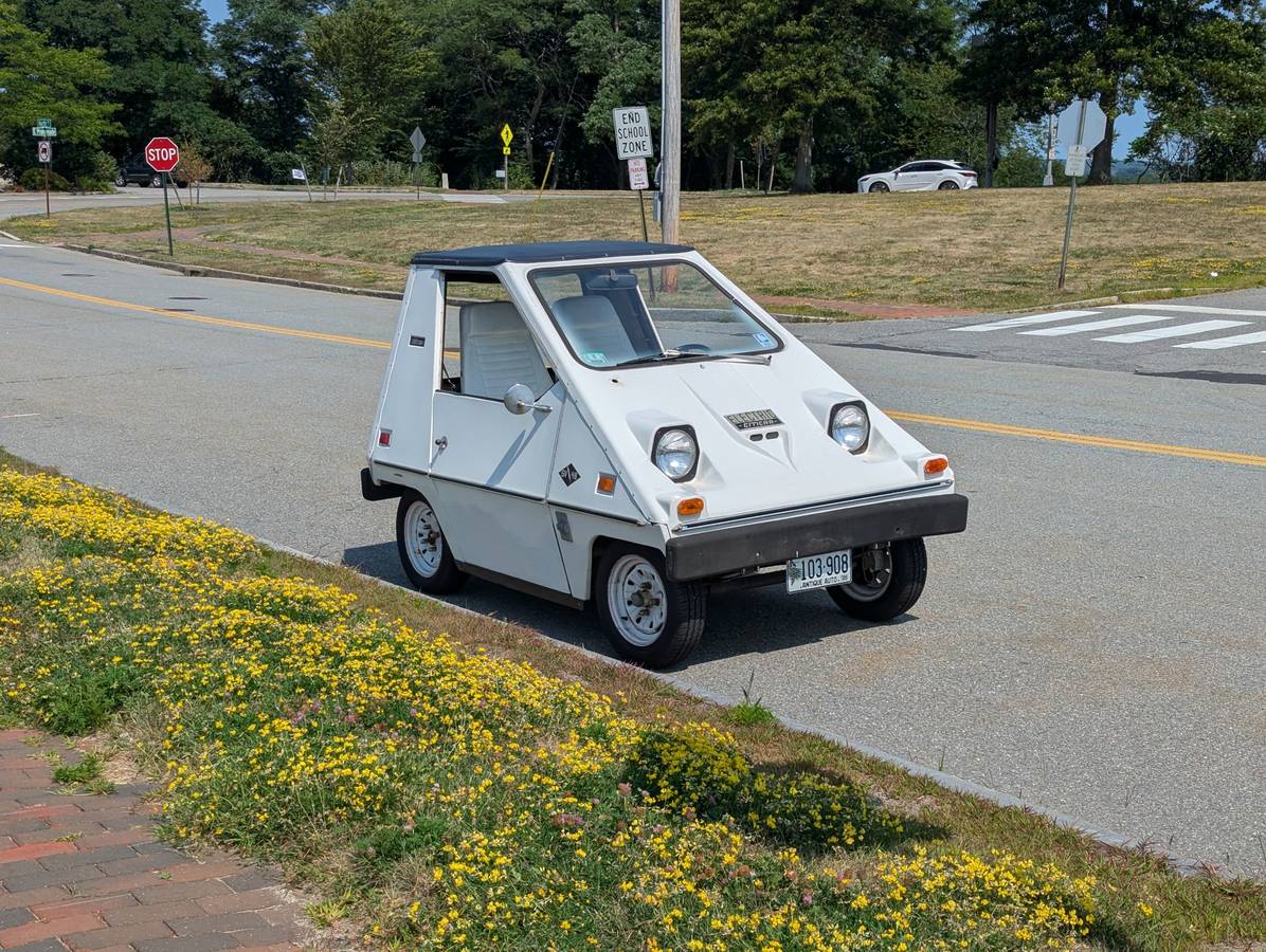 Sebring-vanguard-citicar-electric-1976-white-1