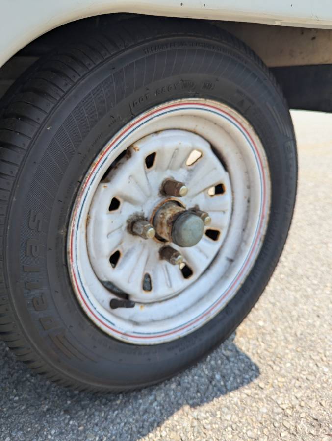 Sebring-vanguard-citicar-electric-1976-white-11