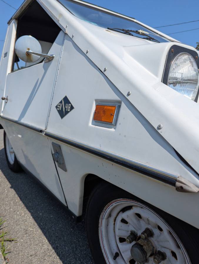 Sebring-vanguard-citicar-electric-1976-white-9