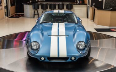 Shelby-Ac-shelby-daytona-1965-Blue-Black-10