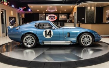 Shelby-Ac-shelby-daytona-1965-Blue-Black-13