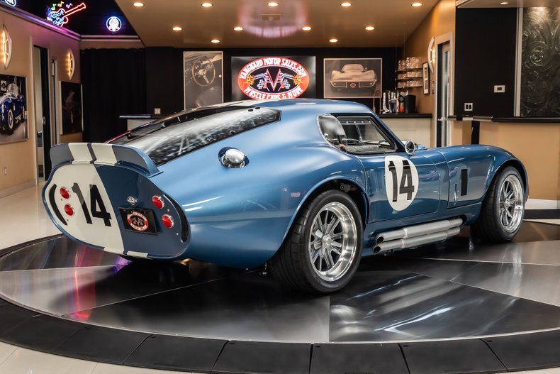 Shelby-Ac-shelby-daytona-1965-Blue-Black-14