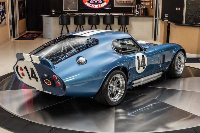 Shelby-Ac-shelby-daytona-1965-Blue-Black-15