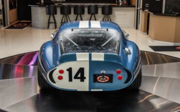 Shelby-Ac-shelby-daytona-1965-Blue-Black-17