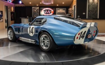Shelby-Ac-shelby-daytona-1965-Blue-Black-18