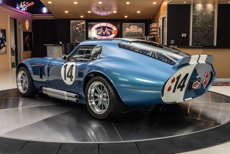 Shelby-Ac-shelby-daytona-1965-Blue-Black-18