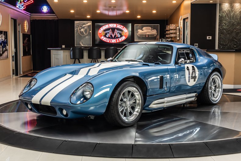 Shelby-Ac-shelby-daytona-1965-Blue-Black-3